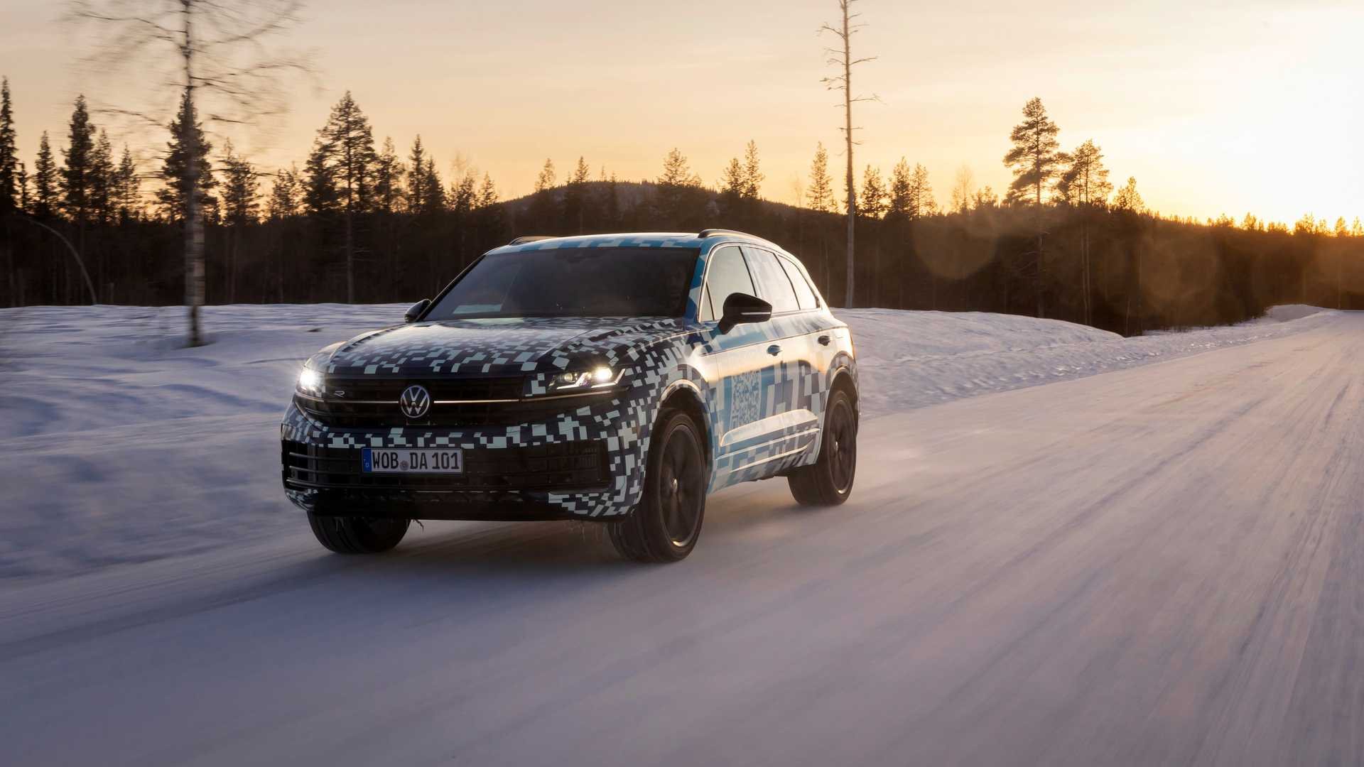 NOVO VOLKSWAGEN TOUAREG 2023 APARECE ANTES DE SUA APRESENTAÇÃO, foto 3