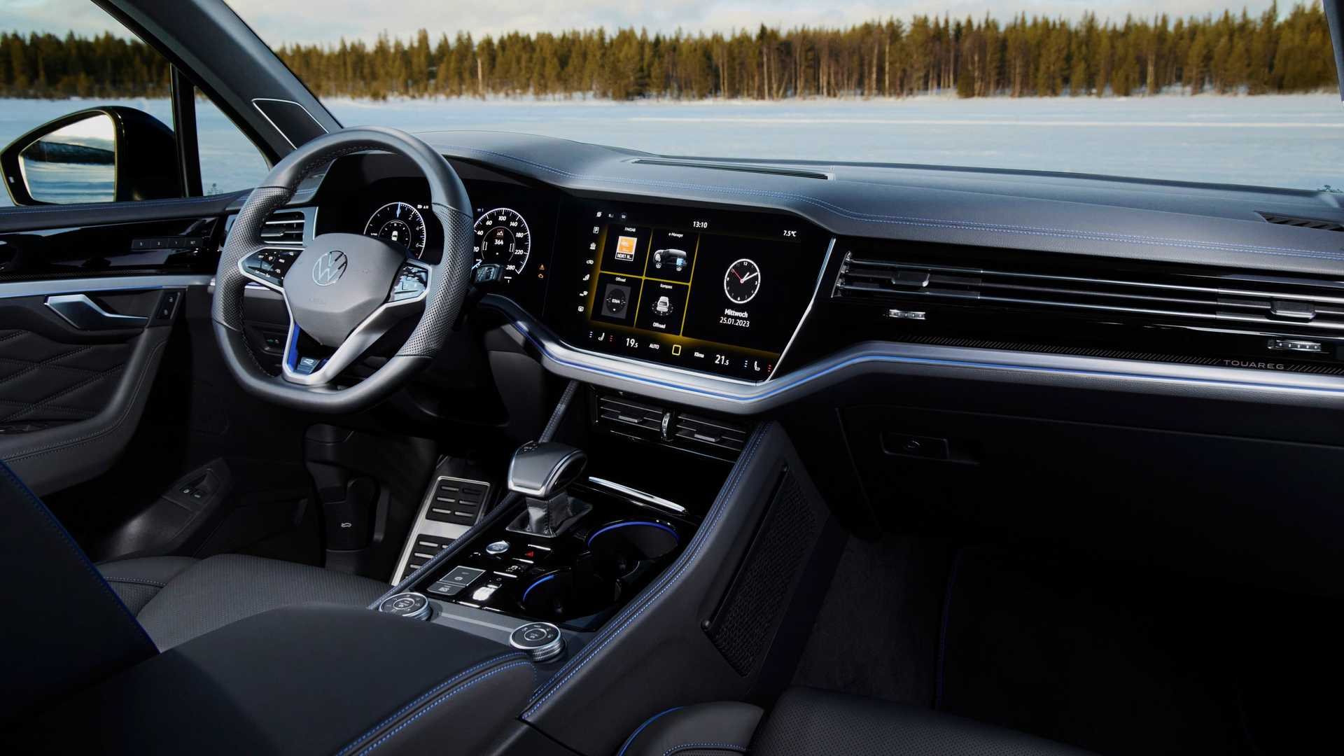 NOVO VOLKSWAGEN TOUAREG 2023 APARECE ANTES DE SUA APRESENTAÇÃO, foto 21