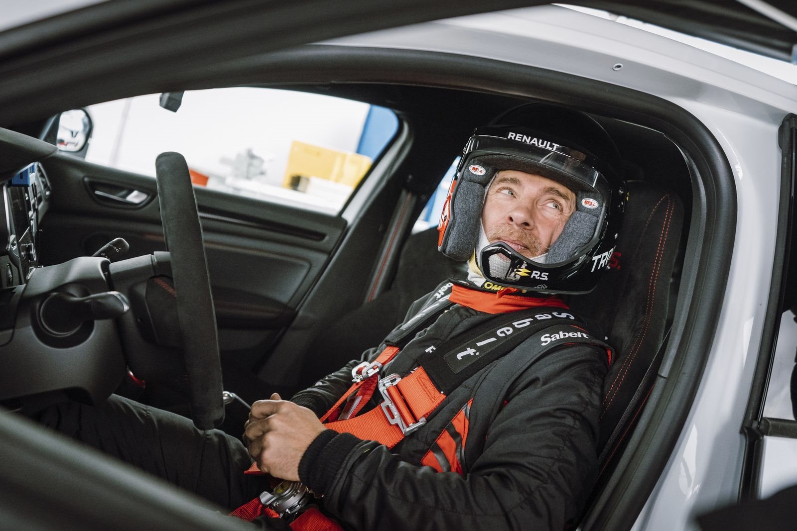 RENAULT SPORT: A PAIXÃO PELOS CARROS DE PRODUÇÃO EM SÉRIE DE ALTA PERFORMANCE, foto 6