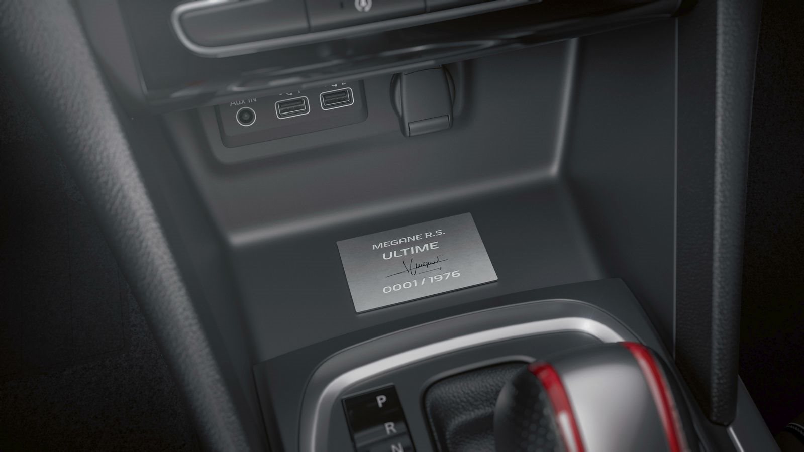 RENAULT SPORT: A PAIXÃO PELOS CARROS DE PRODUÇÃO EM SÉRIE DE ALTA PERFORMANCE, foto 7