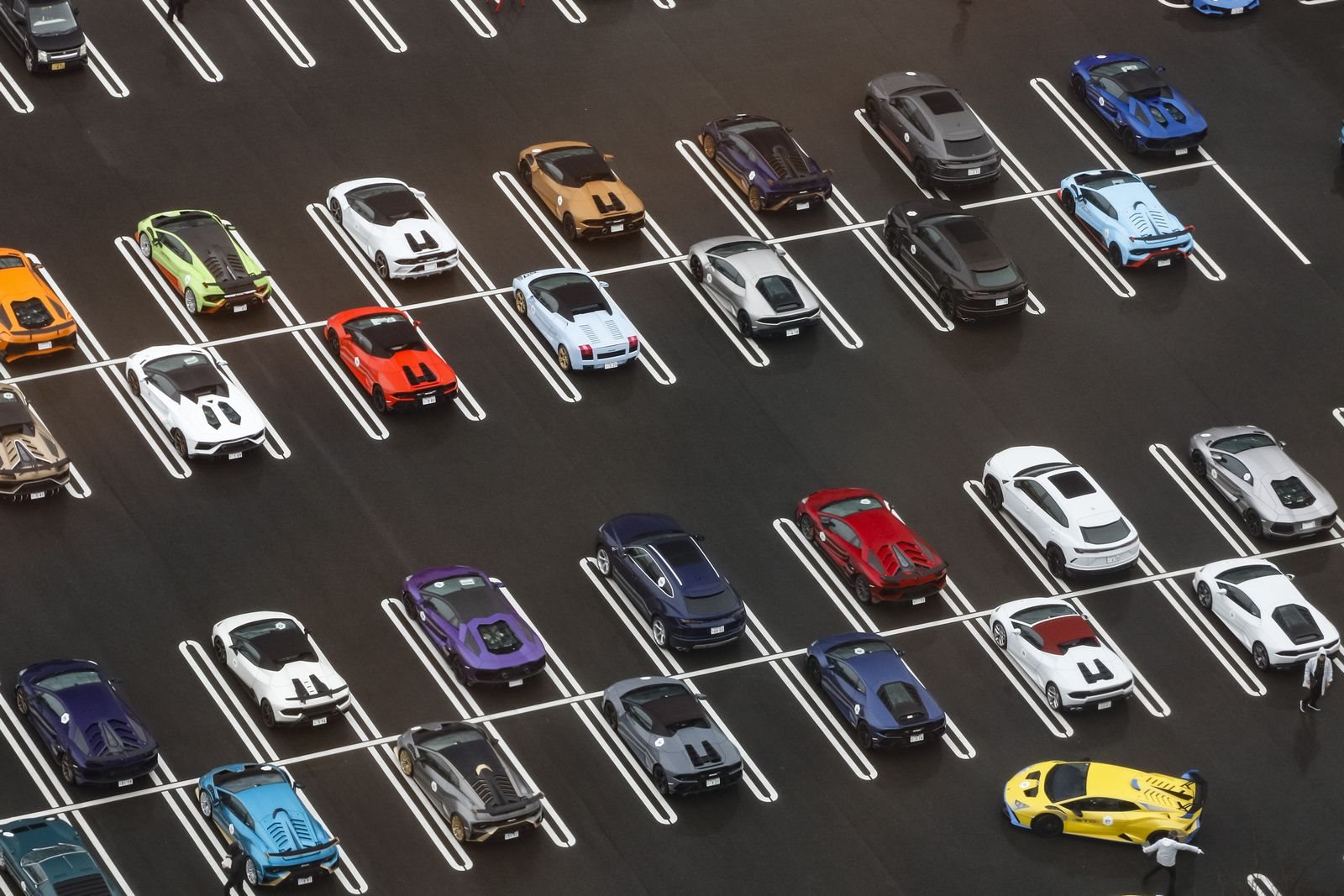 LAMBORGHINI CONSEGUE UM RECORDE MUNDIAL REUNINDO 251 CARROS EM SUZUKA, foto 4