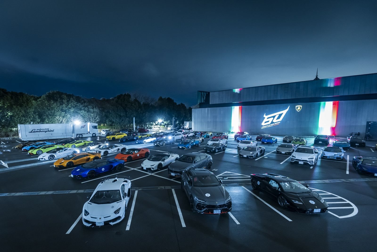 LAMBORGHINI CONSEGUE UM RECORDE MUNDIAL REUNINDO 251 CARROS EM SUZUKA, foto 6