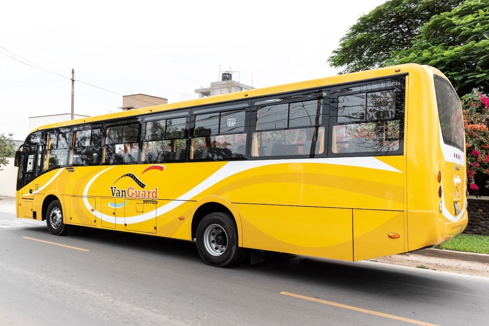 IVECO BUS AMPLIA PRESENÇA NO TRANSPORTE ESCOLAR EM LIMA, NO PERU, foto 2