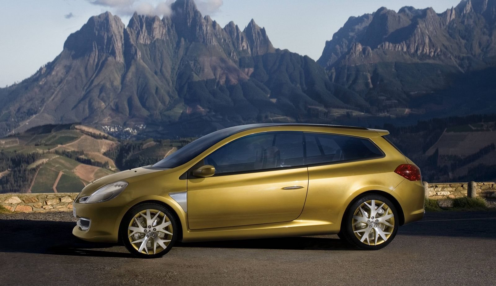 RENAULT CLIO: NOSSA HISTÓRIA, SUAS HISTÓRIAS, foto 13