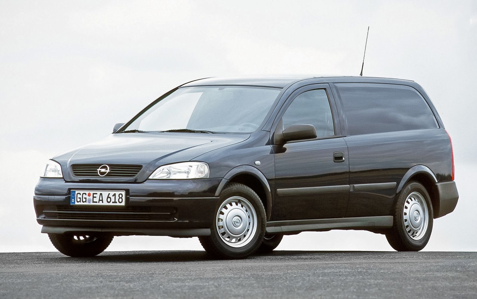 HÁ 25 ANOS ACONTECEU O LANÇAMENTO DO OPEL ASTRA G, foto 13