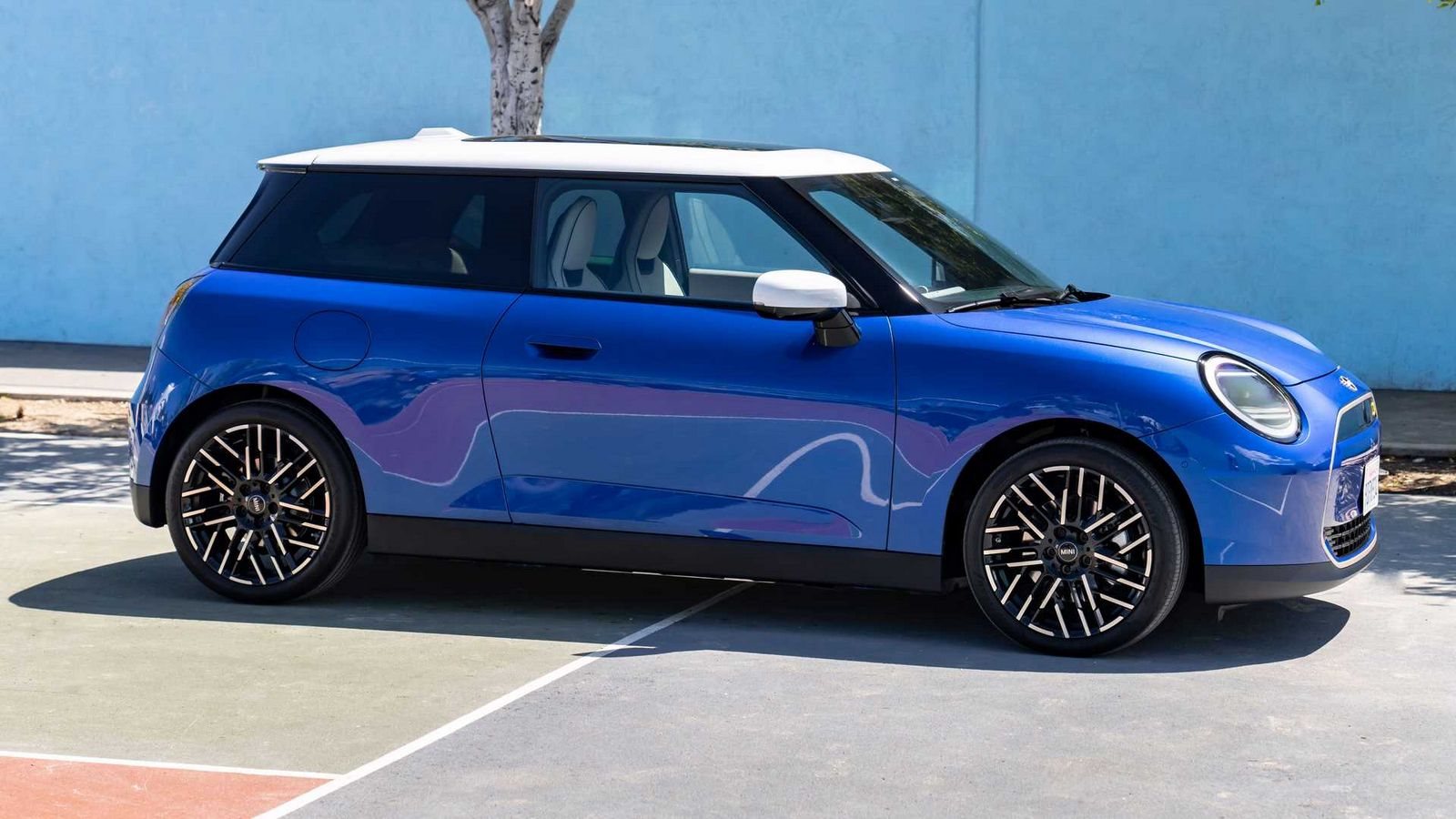 NOVA GERAÇÃO DO MINI COOPER APARECE DE FORMA OFICIAL, foto 2