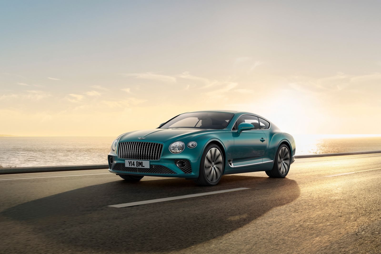 BENTLEY ATUALIZA AS LINHAS CONTINENTAL GT, GTC E FLYING SPUR 2024, foto 1