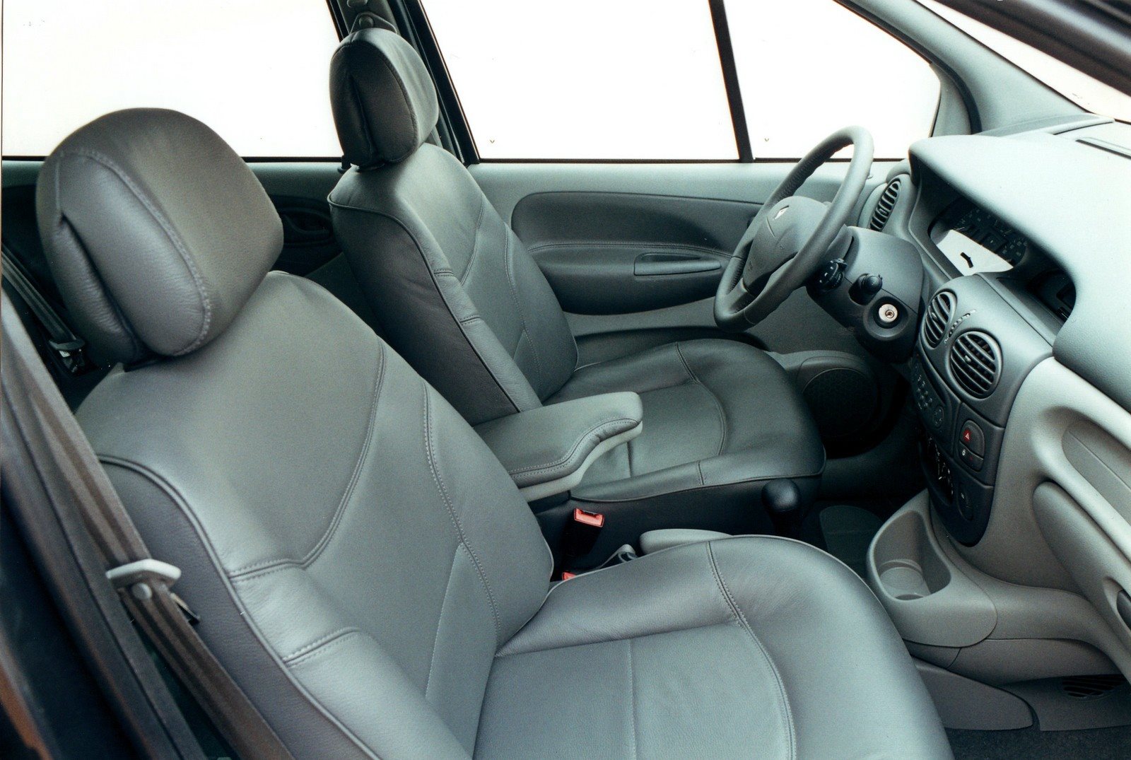 RENAULT SCENIC: 25 ANOS DO INÍCIO DA PRODUÇÃO NO BRASIL, foto 25