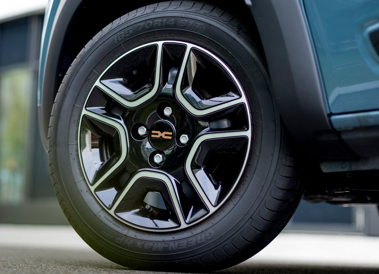 DACIA EXTREME: MUSCULATURA AVENTUREIRA PARA A LINHA, foto 86