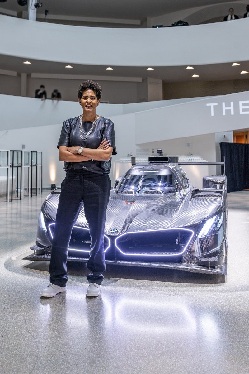 A ARTISTA JULIE MEHRETU CRIARÁ O VIGÉSIMO BMW ART CAR, foto 12