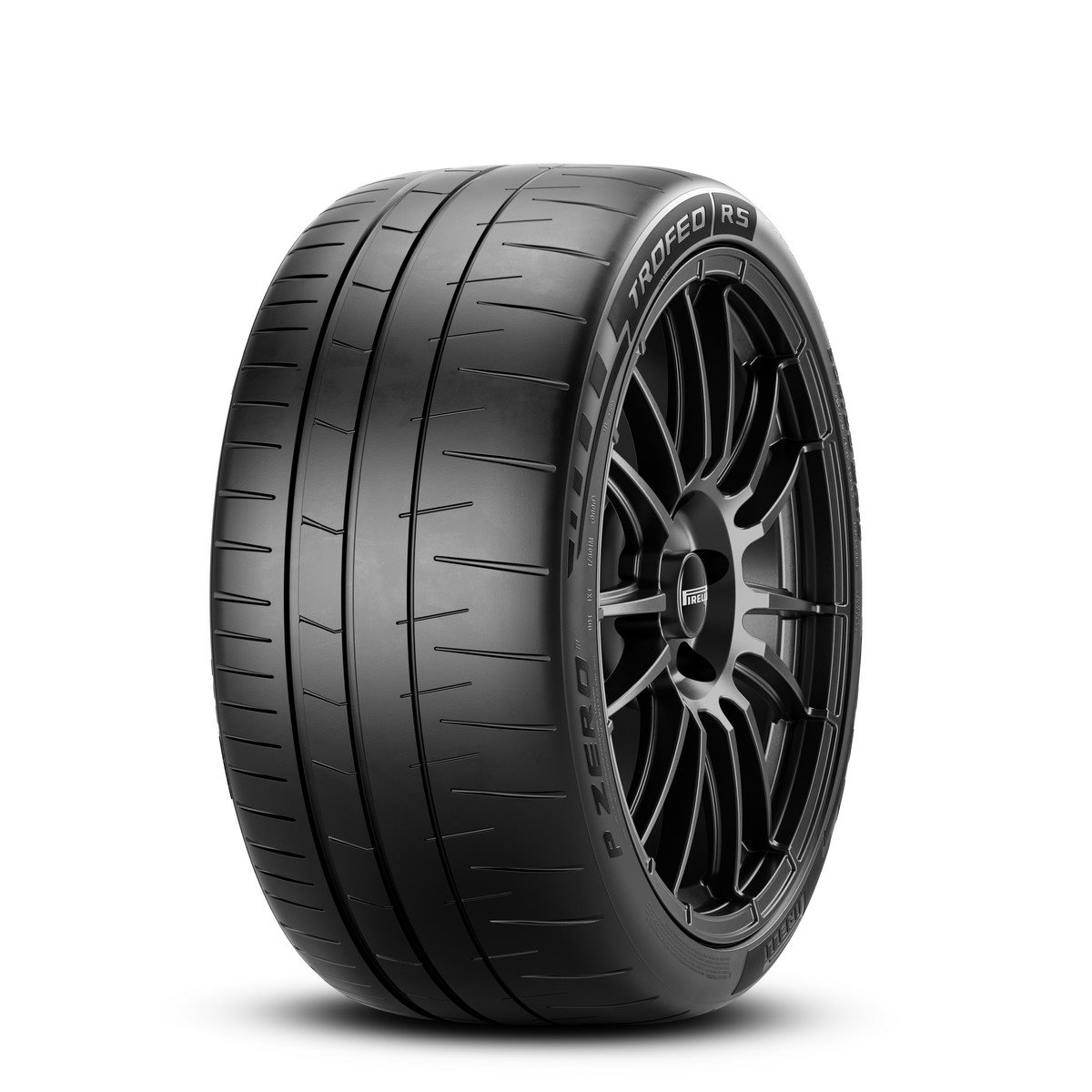 NASCE O PIRELLI P ZERO TROFEO RS: O PNEU DE RUA MAIS ESPORTIVO NA GAMA DA PIRELLI ATÉ HOJE, foto 9