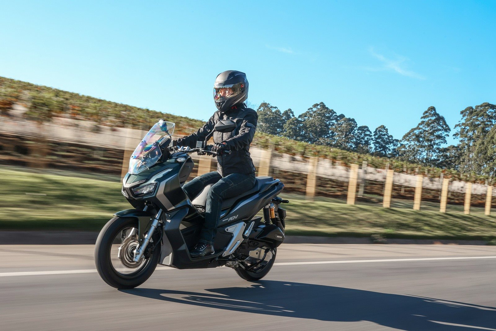 HONDA ADV 2024: CORES INÉDITAS, VERSATILIDADE DE SEMPRE, foto 9