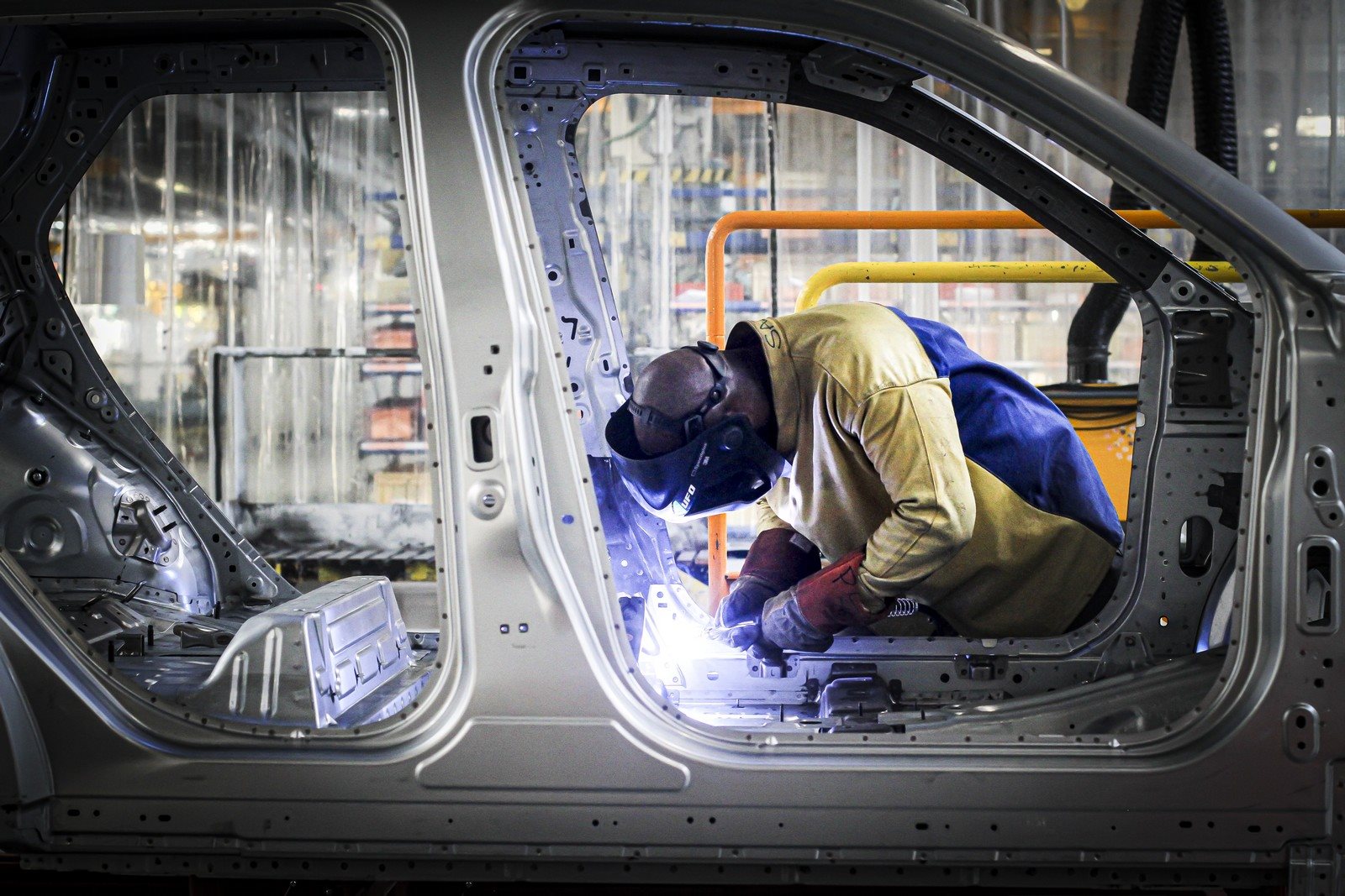 CONHEÇA OS BASTIDORES DA PRODUÇÃO DE PROTÓTIPOS DO FUTURO RENAULT 5 ELÉTRICO, foto 3