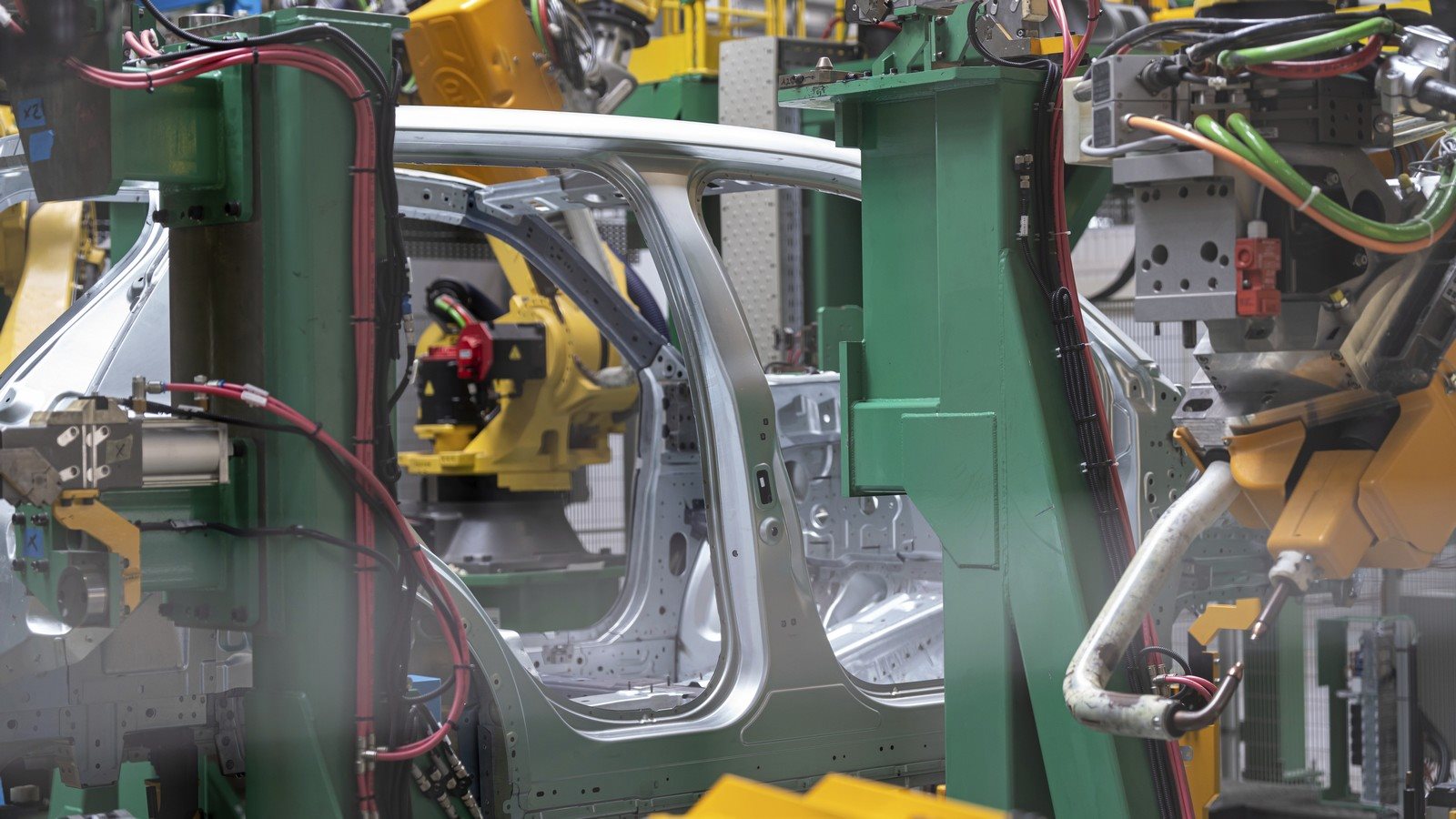 CONHEÇA OS BASTIDORES DA PRODUÇÃO DE PROTÓTIPOS DO FUTURO RENAULT 5 ELÉTRICO, foto 7