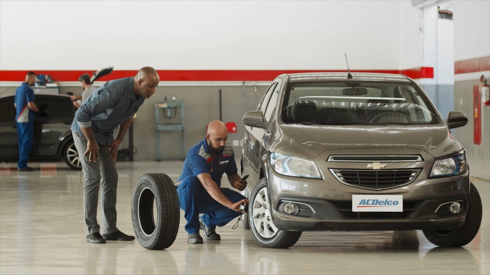 GM LANÇA CENTRO AUTOMOTIVO AC DELCO COM FOCO EM USADO MULTIMARCA, foto 2