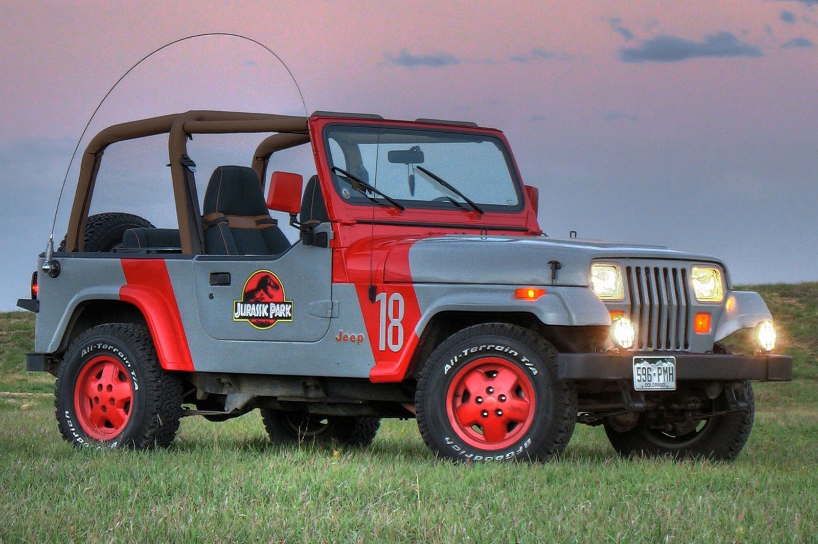 JEEP CELEBRA O 30º ANIVERSÁRIO DE JURASSIC PARK, foto 2