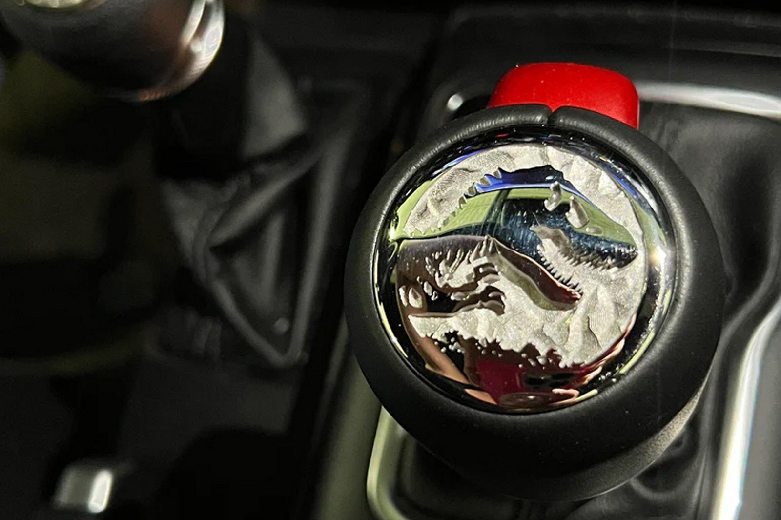 JEEP CELEBRA O 30º ANIVERSÁRIO DE JURASSIC PARK, foto 3