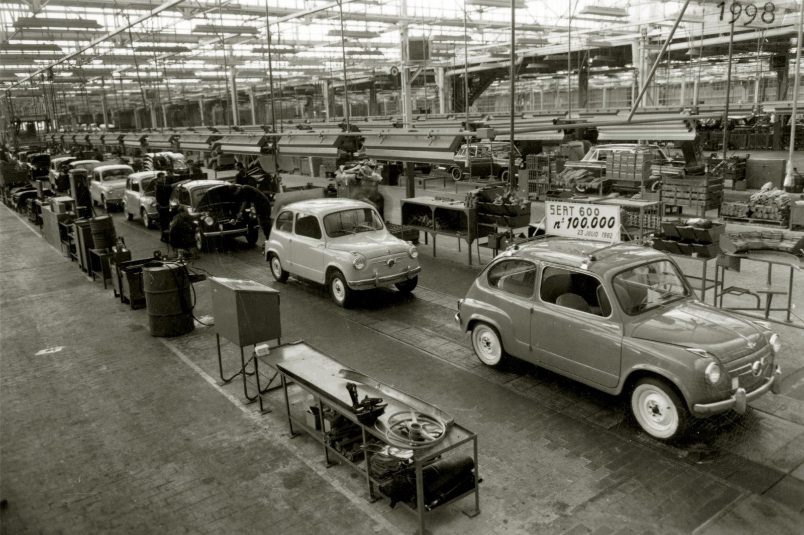 HÁ 50 ANOS ERA FABRICADO O ÚLTIMO SEAT 600, foto 6
