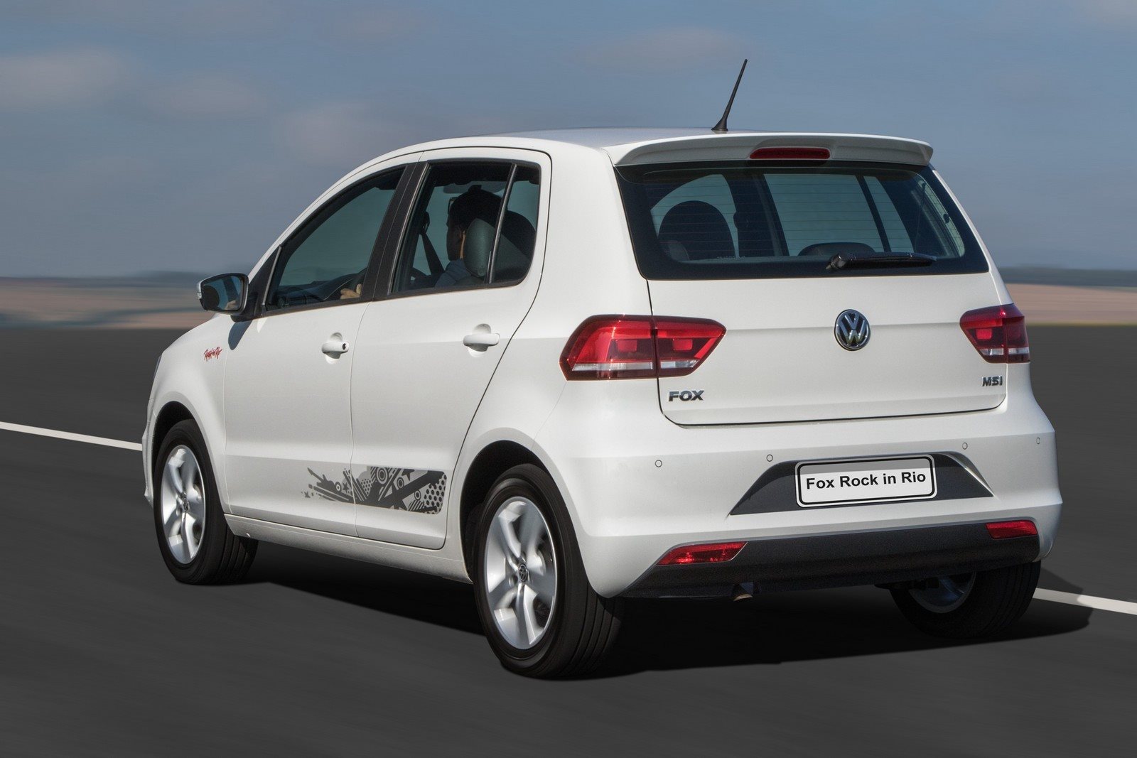 VOLKSWAGEN MANTÉM TRADIÇÃO COM CARROS DE FESTIVAL E RECORDA VERSÕES DO PASSADO, foto 13