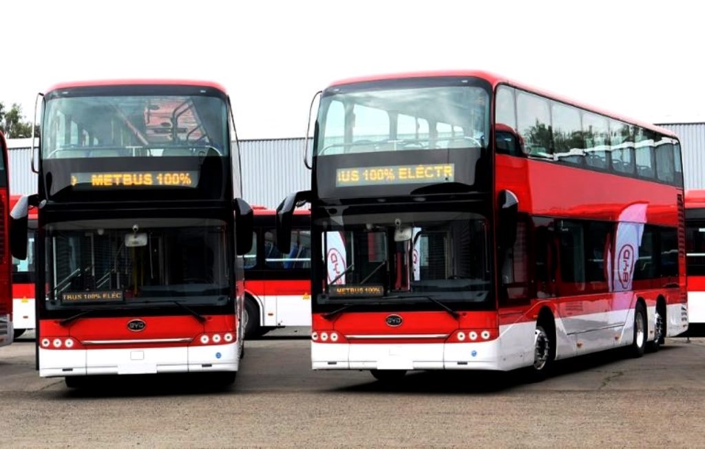 PRIMEIROS ÔNIBUS ELÉTRICOS DE DOIS ANDARES DA BYD CHEGAM AO CHILE, OS ÚNICOS NO CONTINENTE, foto 1