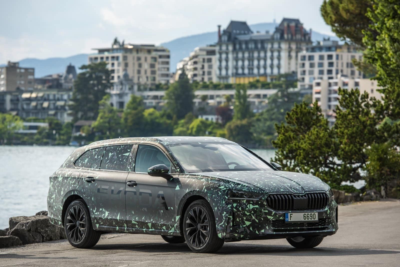 SKODA SUPERB 2024: NOVOS DETALHES E IMAGENS, foto 5