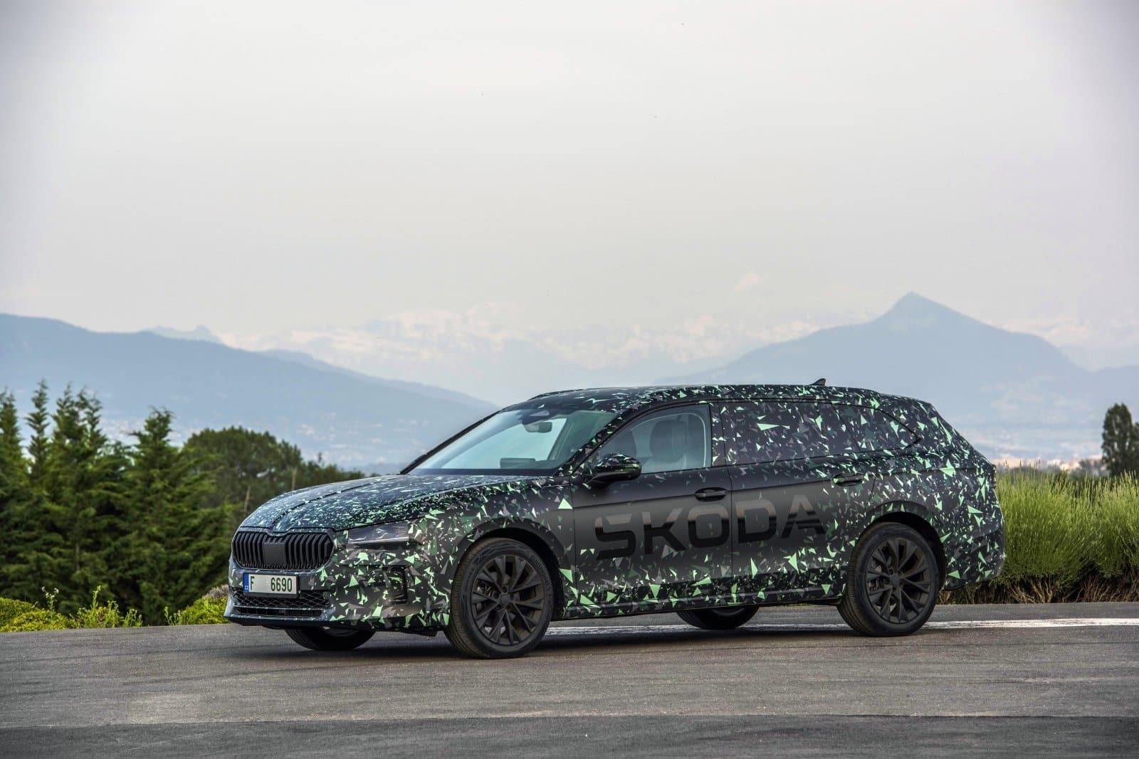 SKODA SUPERB 2024: NOVOS DETALHES E IMAGENS, foto 19