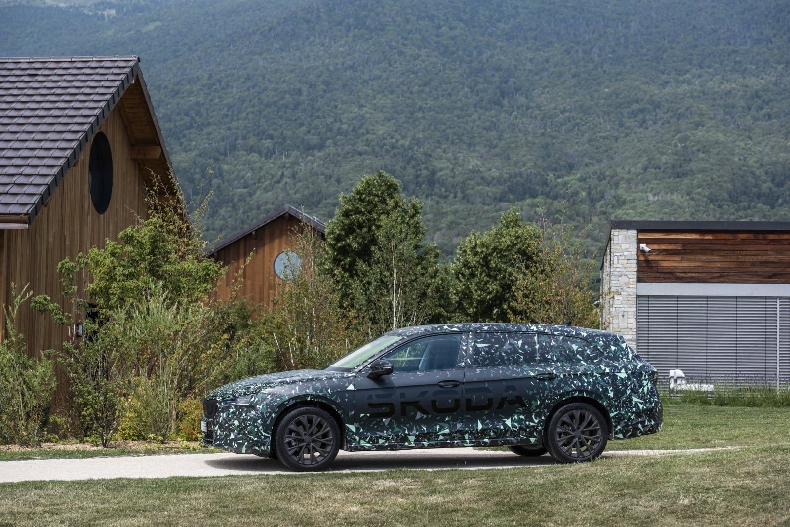 SKODA SUPERB 2024: NOVOS DETALHES E IMAGENS, foto 26