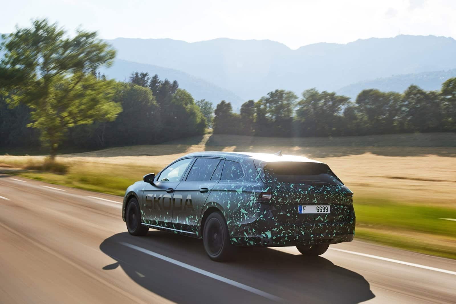 SKODA SUPERB 2024: NOVOS DETALHES E IMAGENS, foto 33