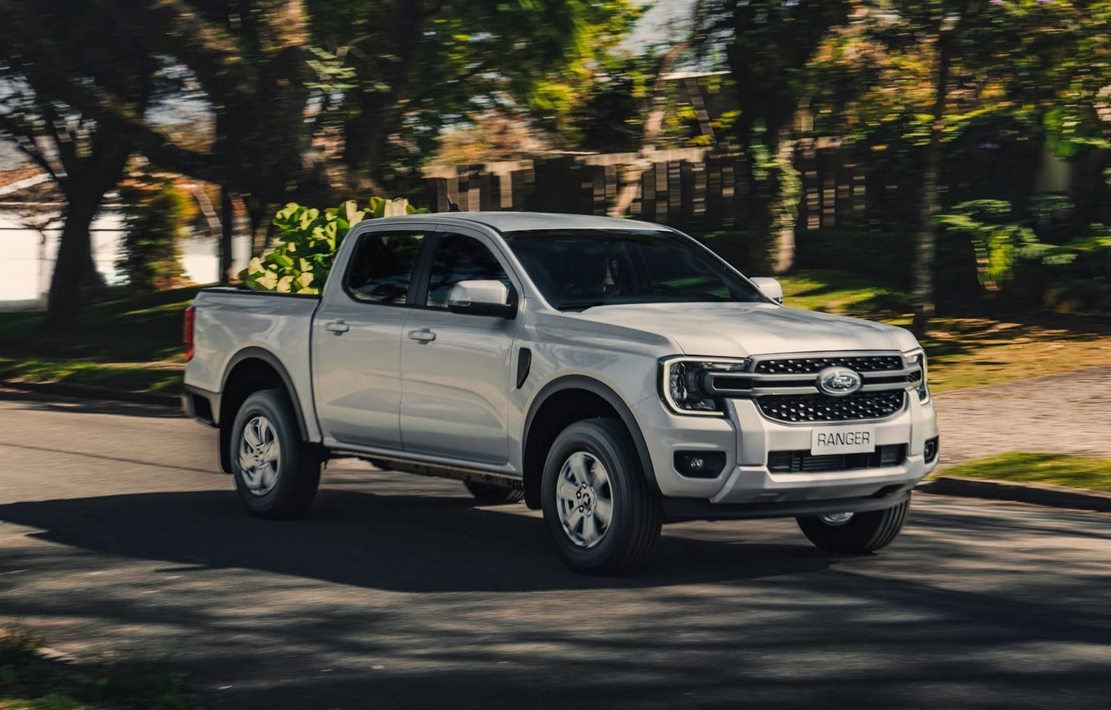 FORD PRO LANÇA AS VERSÕES XL E XLS DA NOVA RANGER COM MOTOR 2.0 E INÉDITA OPÇÃO V6, foto 4
