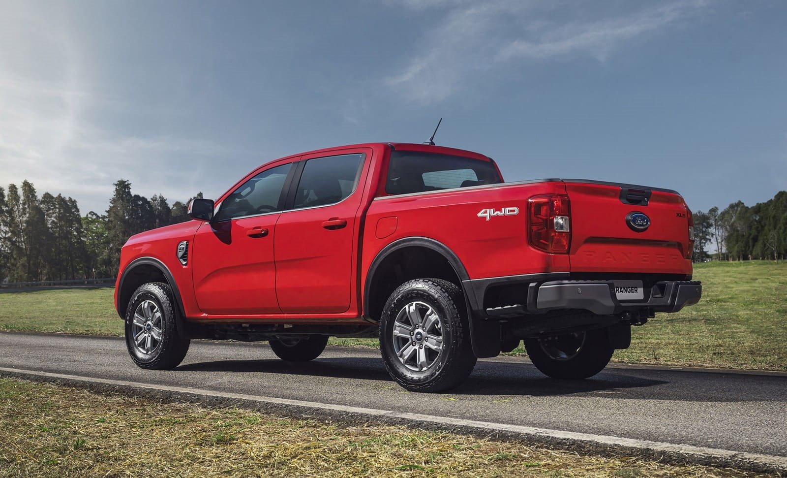 FORD PRO LANÇA AS VERSÕES XL E XLS DA NOVA RANGER COM MOTOR 2.0 E INÉDITA OPÇÃO V6, foto 9