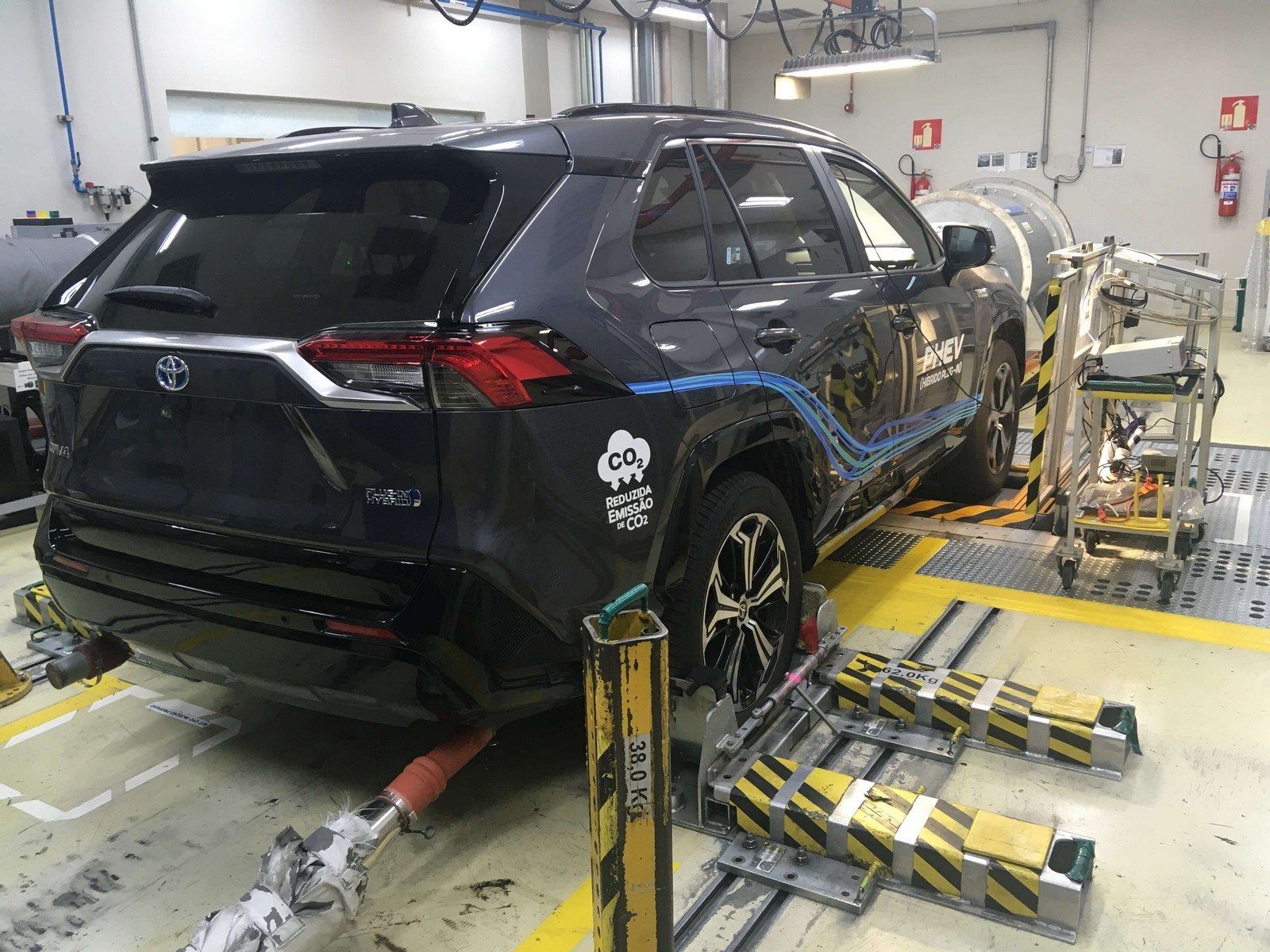 TOYOTA DO BRASIL INICIA TESTES DA TECNOLOGIA HÍBRIDA PLUG-IN FLEX PARA A PRODUÇÃO NO PAÍS, foto 2