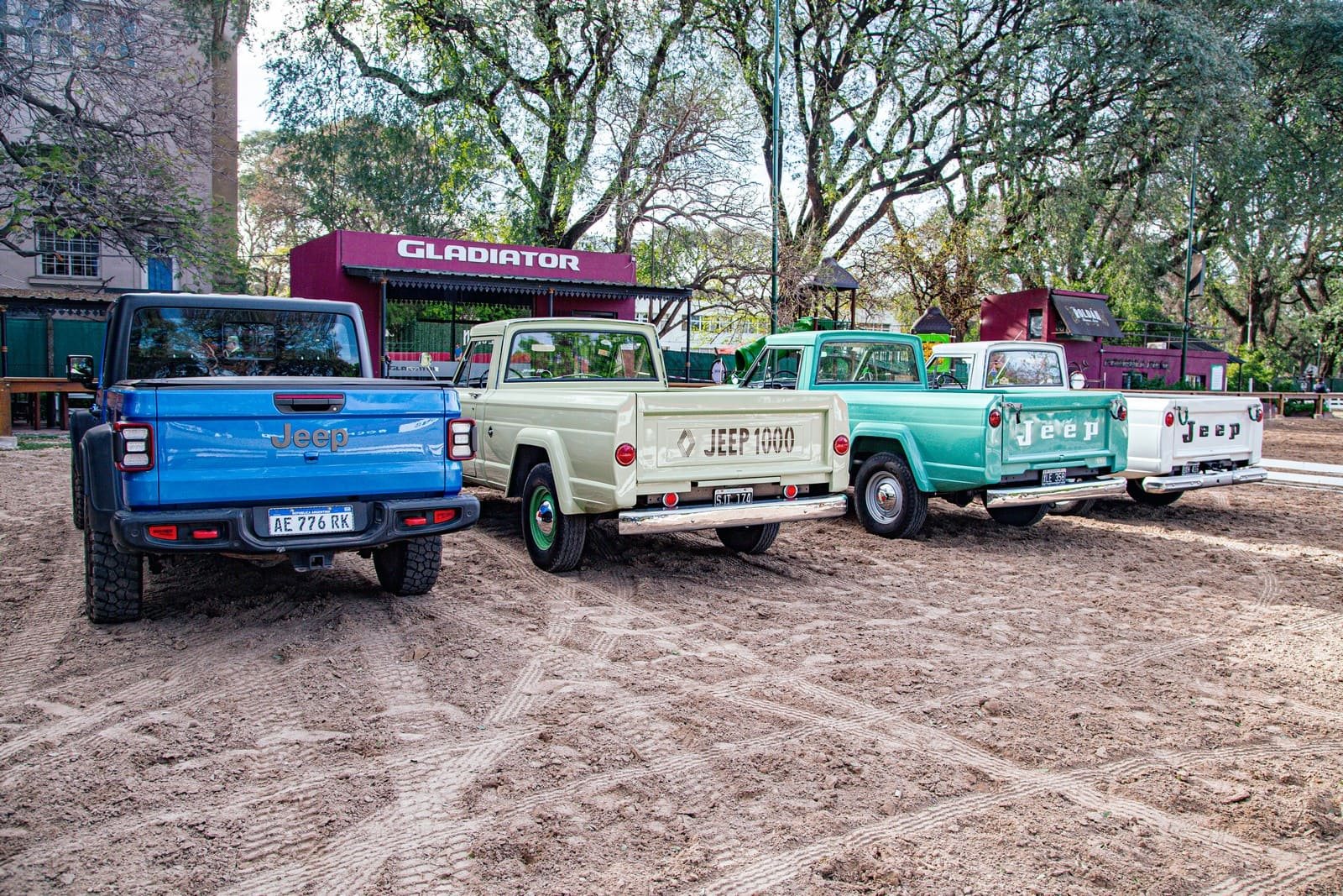 JEEP GLADIATOR: HÁ 60 ANOS COMEÇAVA SUA PRODUÇÃO NA ARGENTINA, foto 18