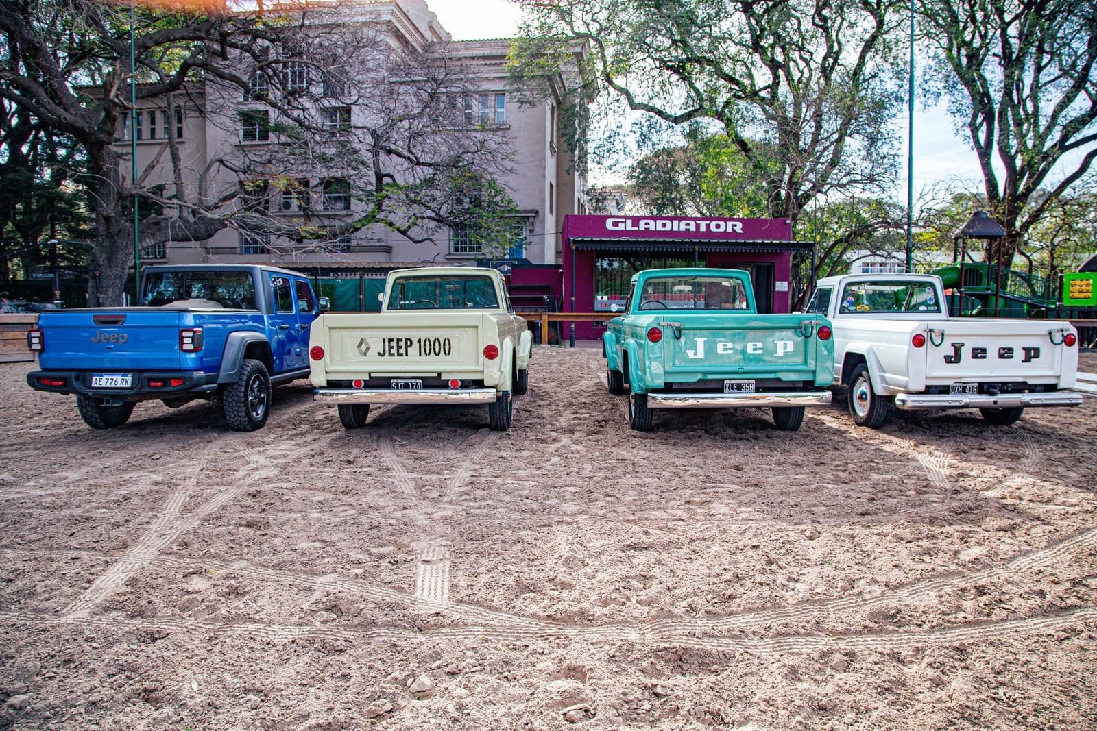 JEEP GLADIATOR: HÁ 60 ANOS COMEÇAVA SUA PRODUÇÃO NA ARGENTINA, foto 19