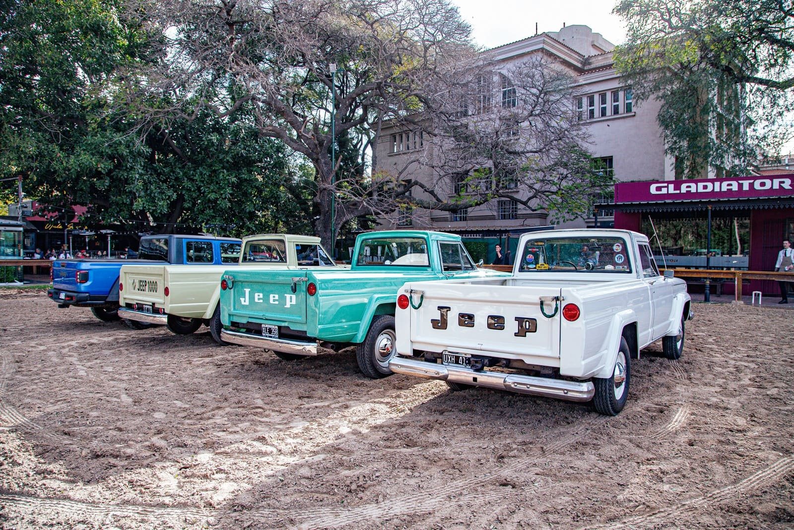 JEEP GLADIATOR: HÁ 60 ANOS COMEÇAVA SUA PRODUÇÃO NA ARGENTINA, foto 26