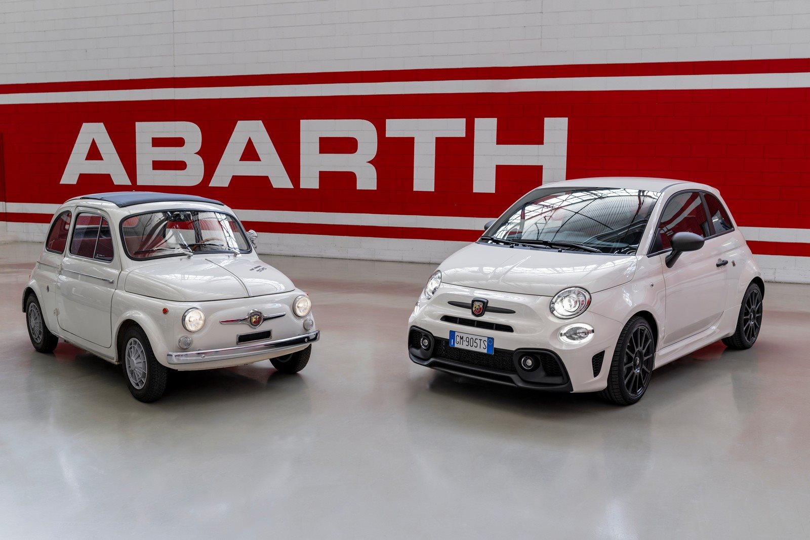 ABARTH 595: SESSENTA ANOS DO “PEQUENO, MAS DIABÓLICO”, foto 1