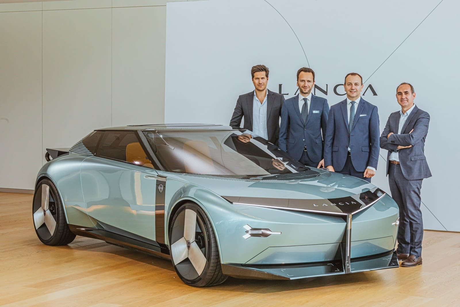 O PLANO DE RENASCIMENTO DA LANCIA AVANÇA RAPIDAMENTE NA EUROPA, foto 7