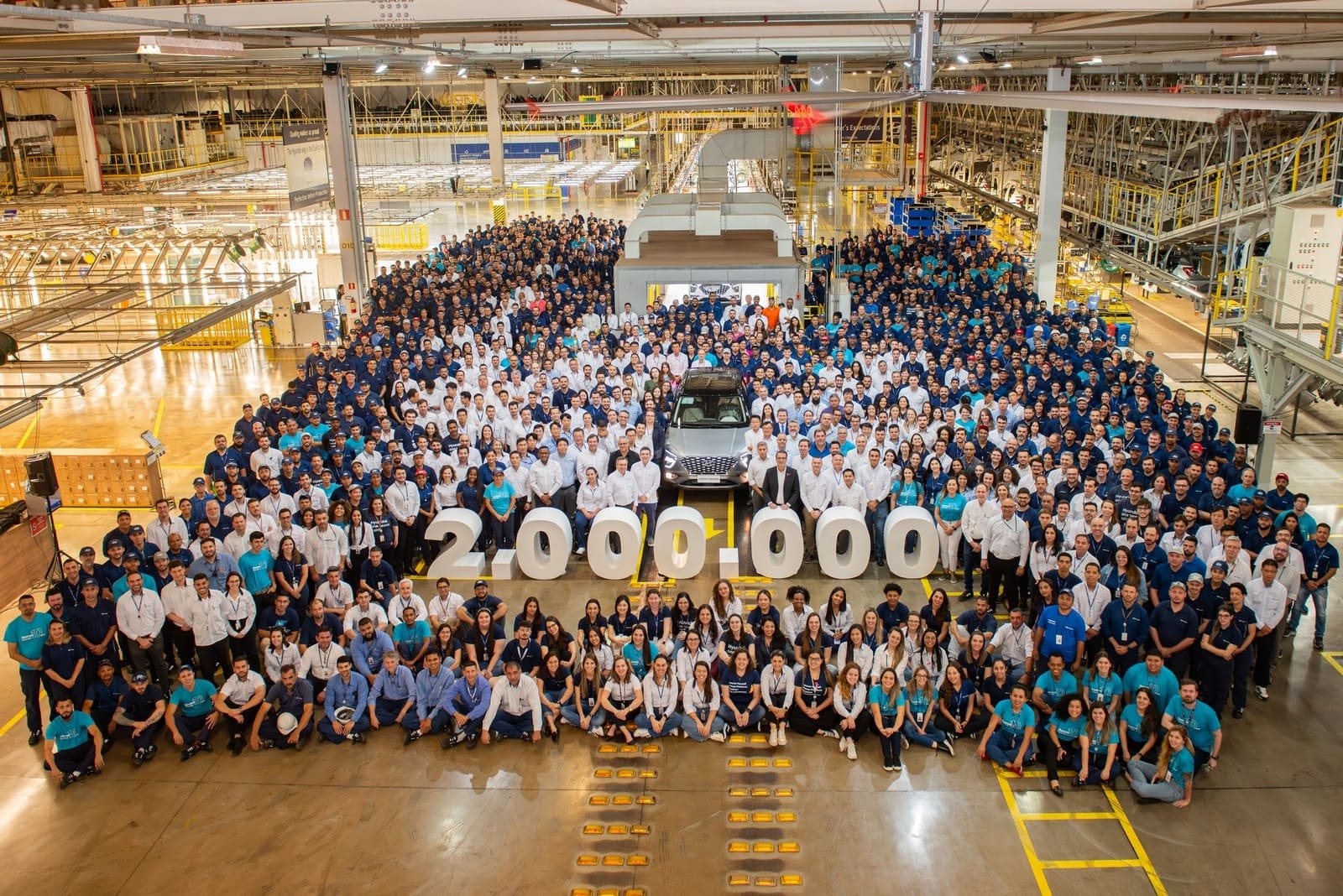 HYUNDAI CELEBRA 2 MILHÕES DE VEÍCULOS PRODUZIDOS EM APENAS 11 ANOS, foto 1