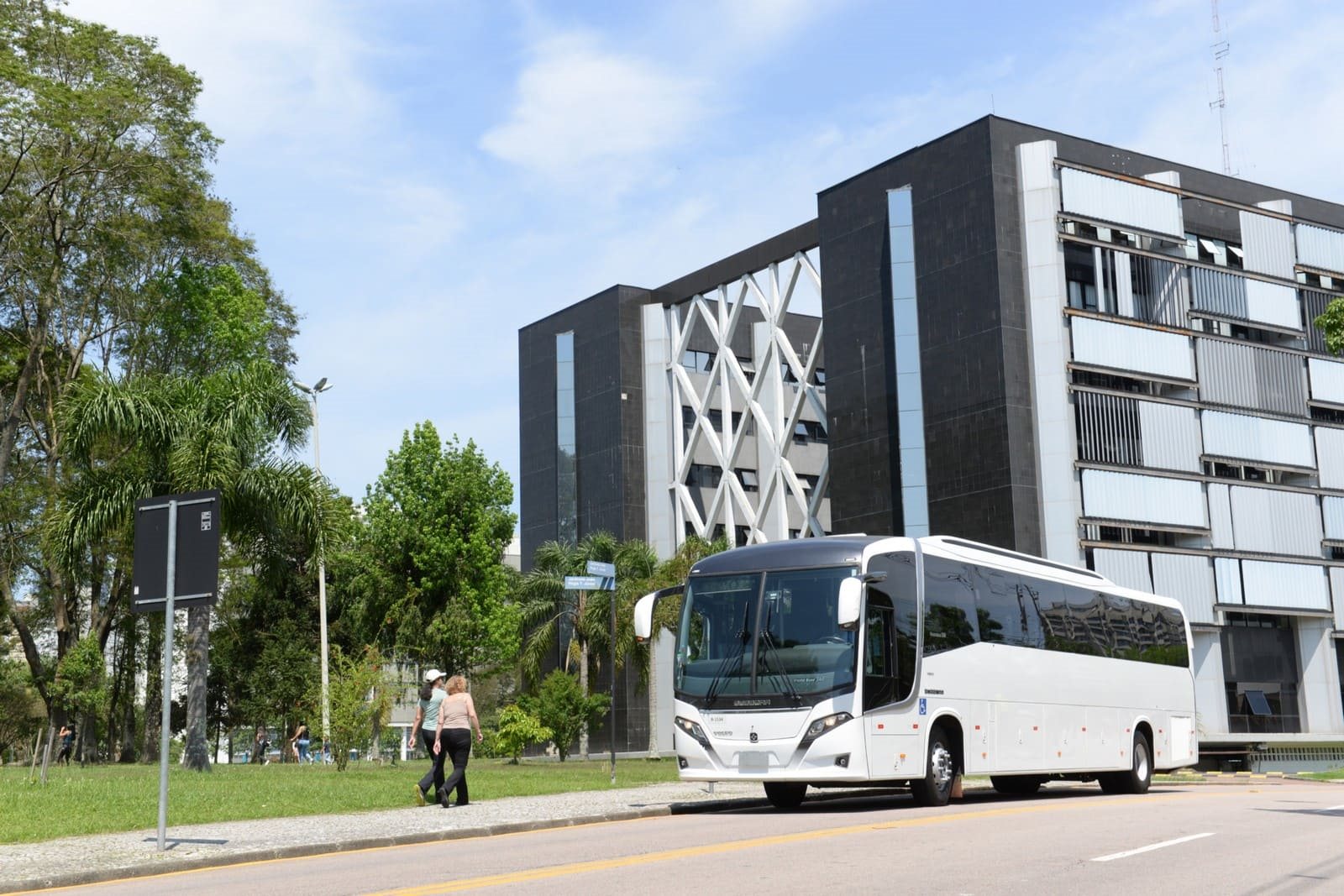 VOLVO APRESENTA O B320R, NOVO CHASSI DE ÔNIBUS VERSÁTIL DA MARCA, foto 3