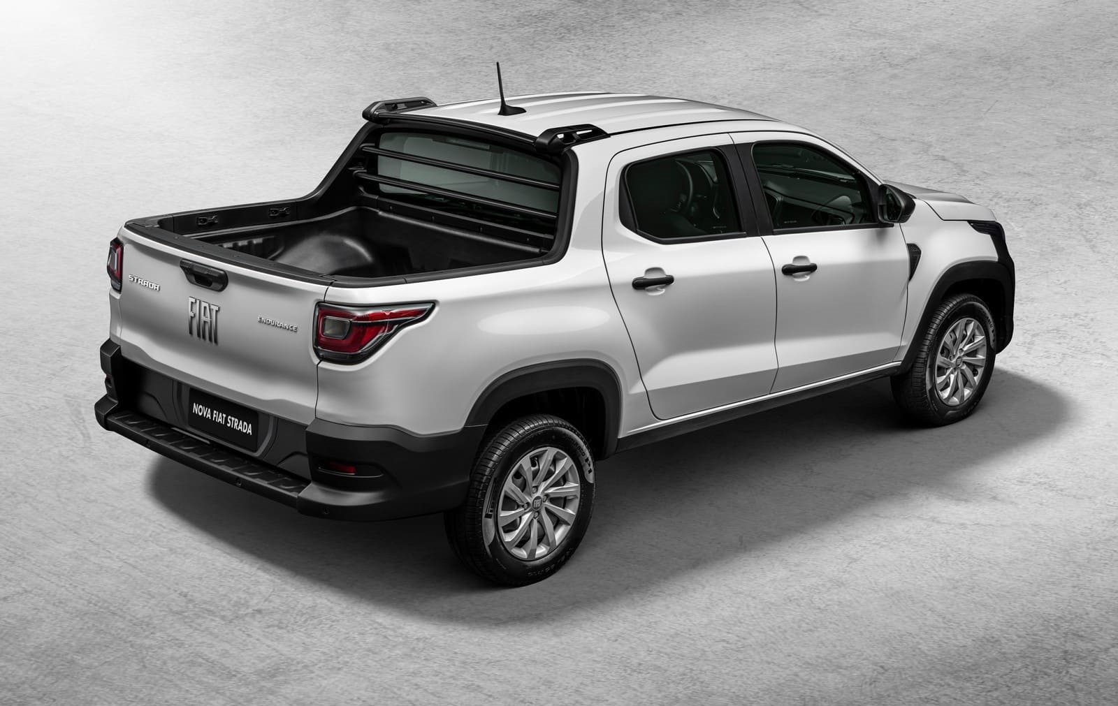 FIAT STRADA CHEGA À REGIÃO DO ORIENTE MÉDIO E ÁFRICA, foto 2