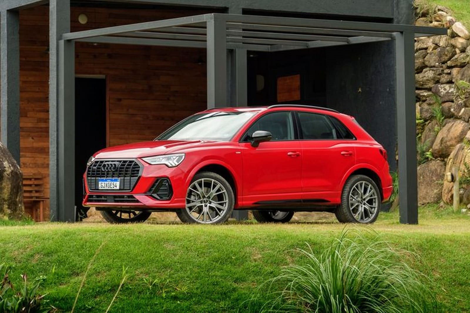 AUDI DO BRASIL LANÇA NOVOS Q3 E Q3 SPORTBACK EM SÉRIE ESPECIAL ‘ANNIVERSARY EDITION’, foto 3