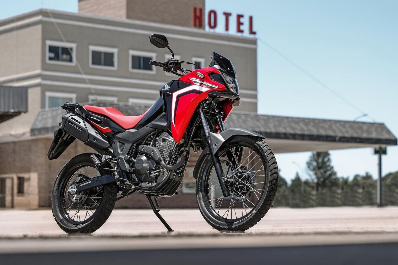 HONDA XRE 300 SAHARA 2024: DESIGN MODERNO COM ESTILO AVENTUREIRO EM UMA PROPOSTA TOTALMENTE INÉDITA AO SEGMENTO, foto 45