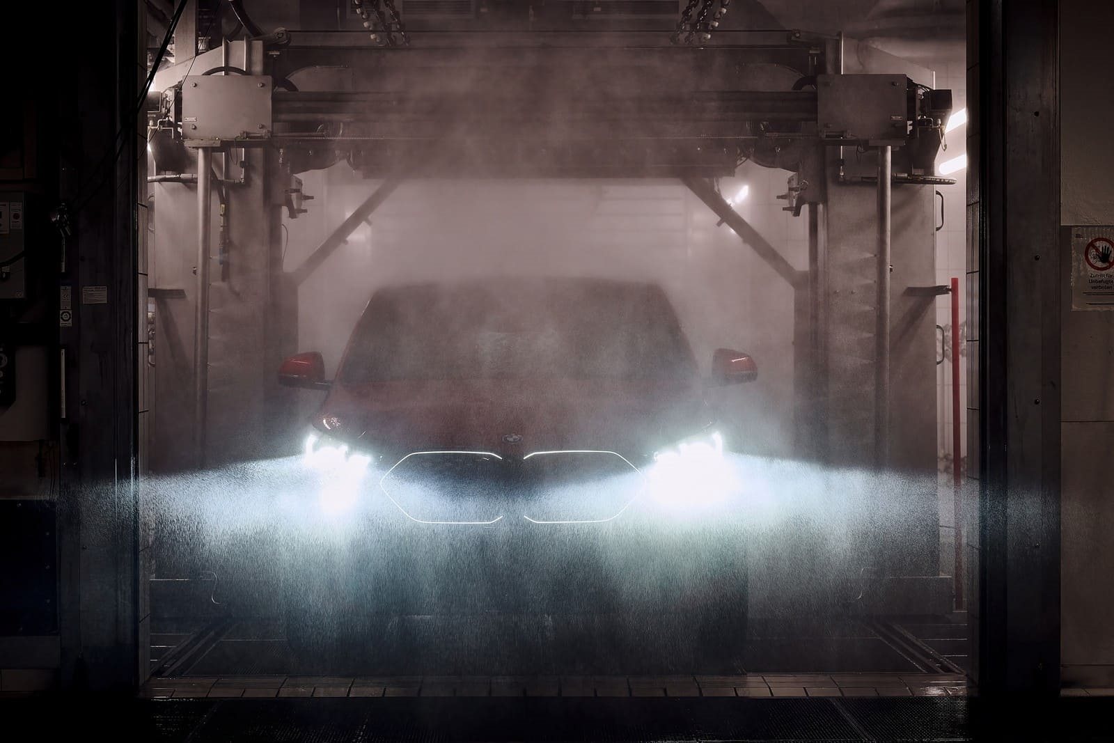 NOVO BMW X2 E SUA VERSÃO 100% ELÉTRICA iX2 COMEÇAM A SER PRODUZIDOS EM REGENSBURG E DESEMBARCAM NO BRASIL EM 2024, foto 11