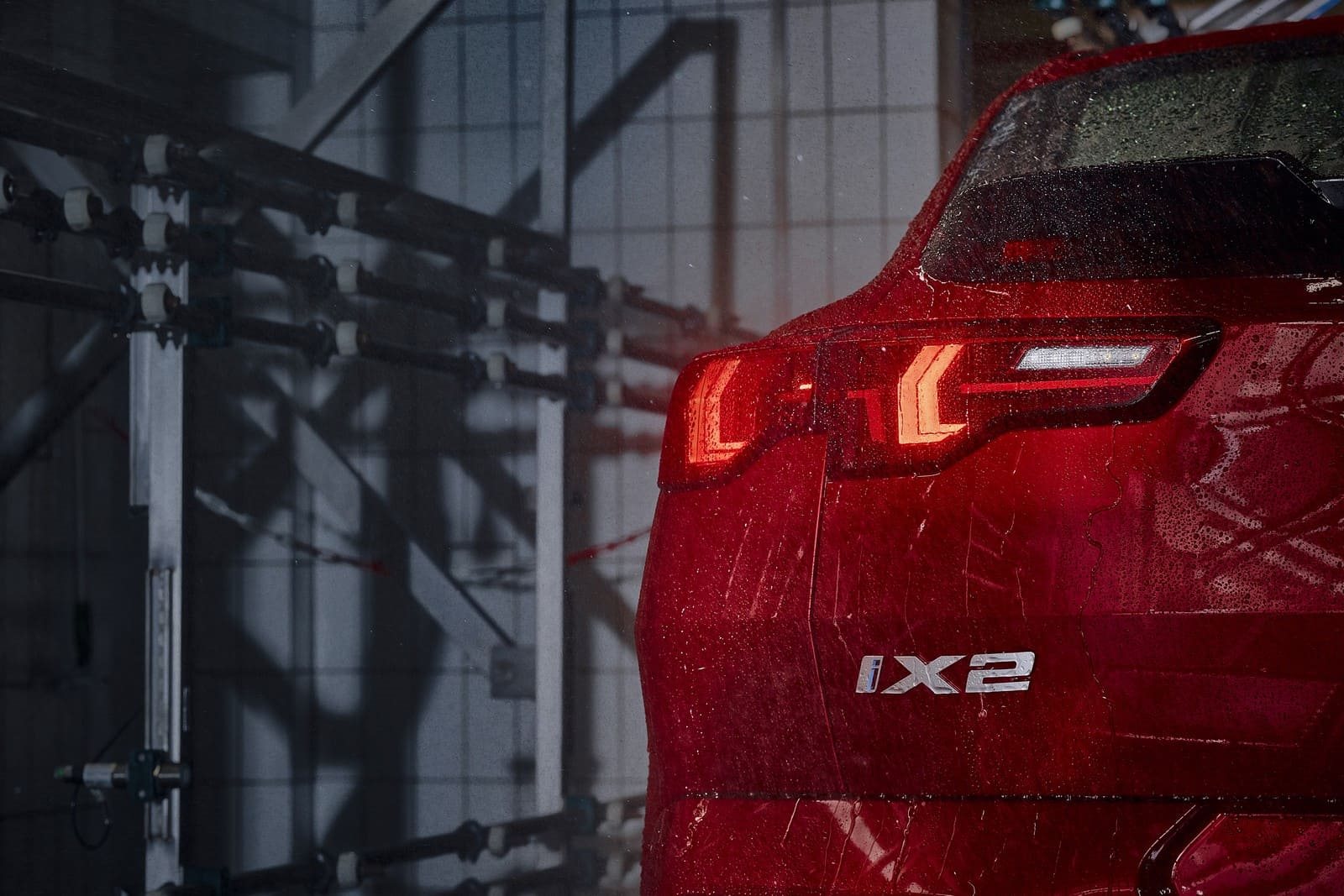 NOVO BMW X2 E SUA VERSÃO 100% ELÉTRICA iX2 COMEÇAM A SER PRODUZIDOS EM REGENSBURG E DESEMBARCAM NO BRASIL EM 2024, foto 14