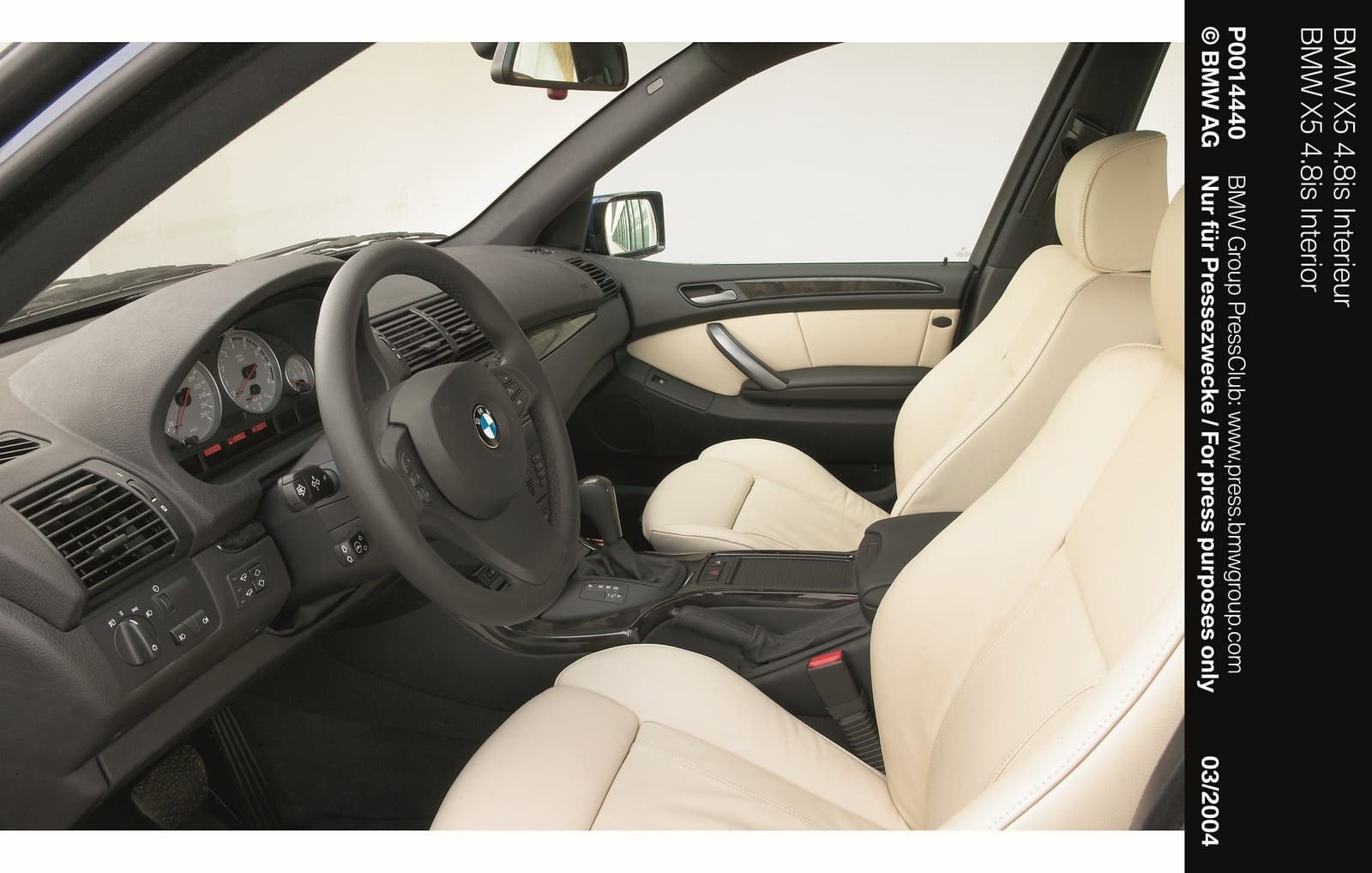 BMW X5 CELEBRA 25 ANOS OFERECENDO O PRAZER DE CONDUZIR EM TODOS OS TIPOS DE CAMINHOS, foto 6