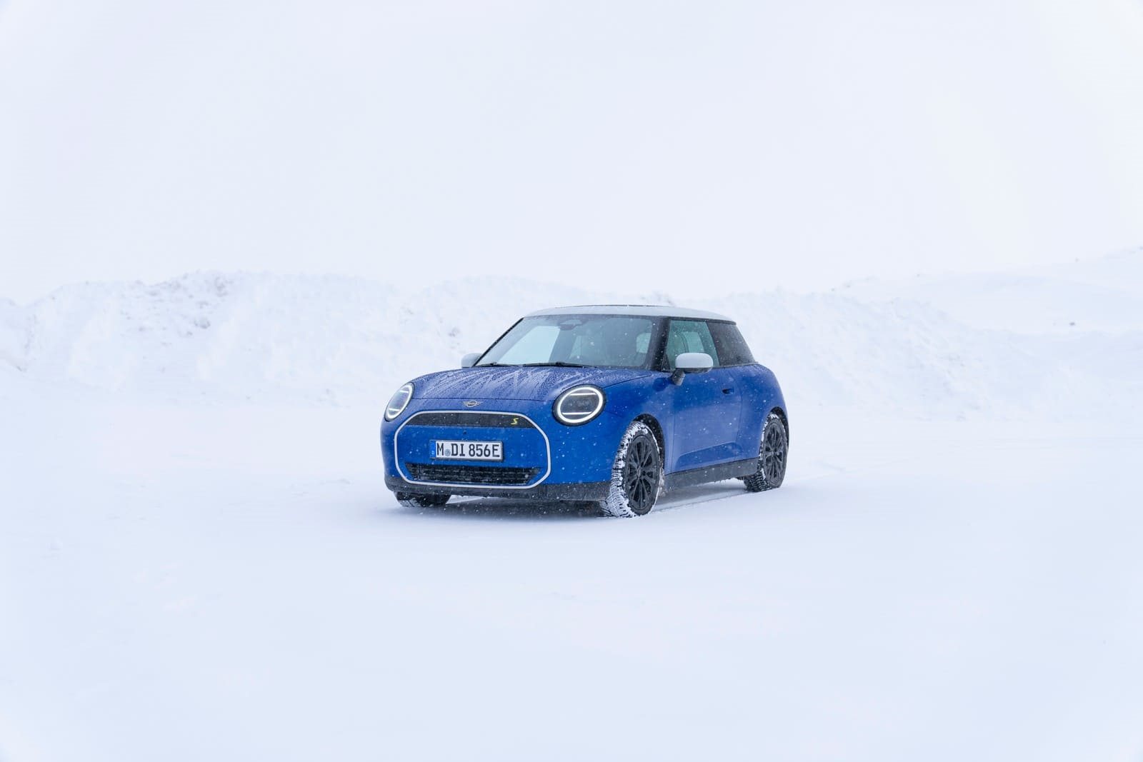 NOVO MINI COOPER SE: CONDUÇÃO DIVERTIDA EM TODO TIPO DE CLIMAS, foto 23