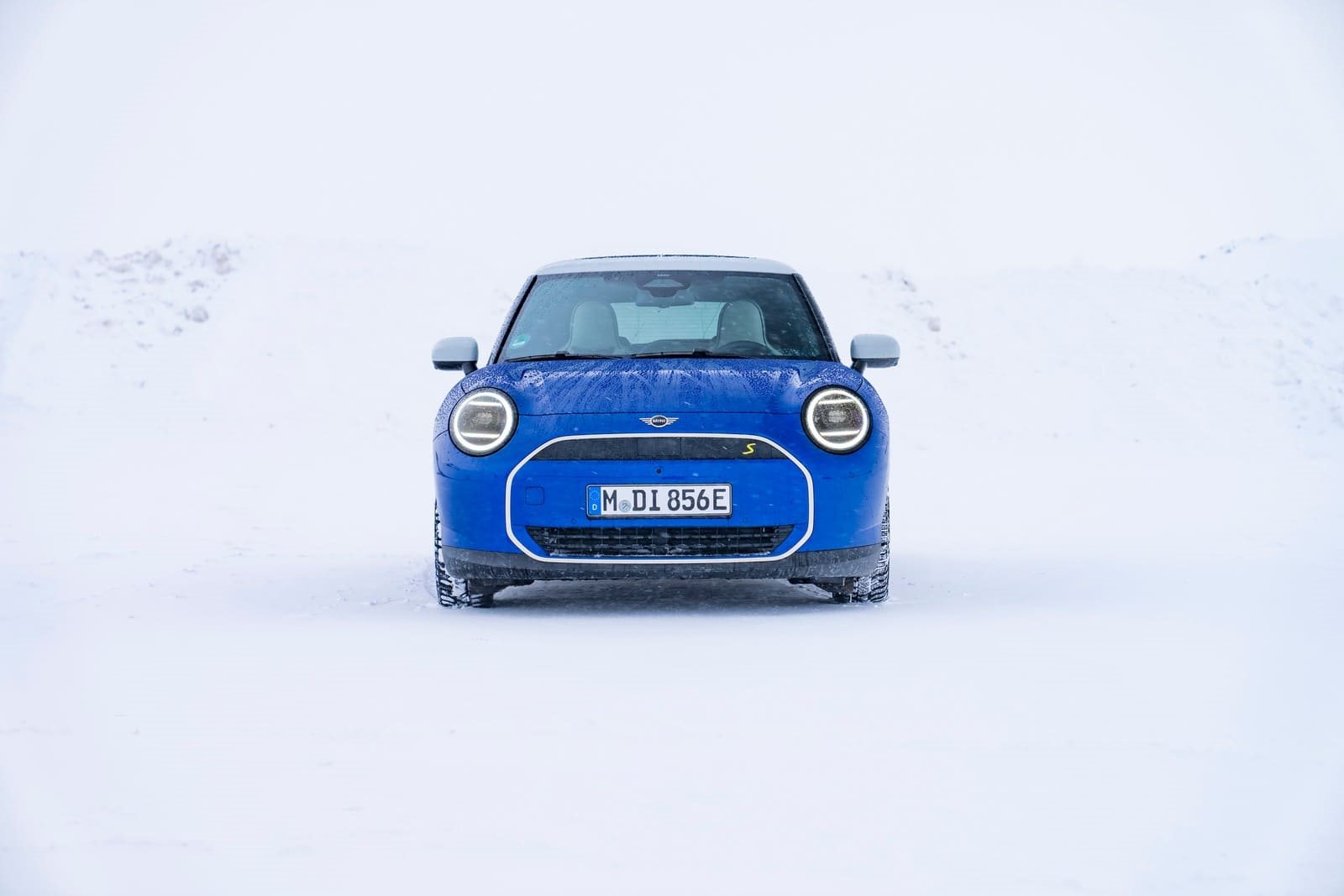 NOVO MINI COOPER SE: CONDUÇÃO DIVERTIDA EM TODO TIPO DE CLIMAS, foto 26