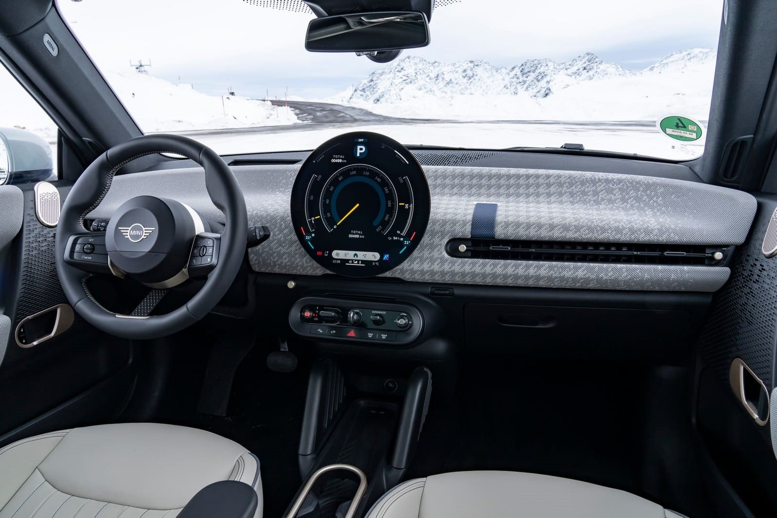 NOVO MINI COOPER SE: CONDUÇÃO DIVERTIDA EM TODO TIPO DE CLIMAS, foto 44