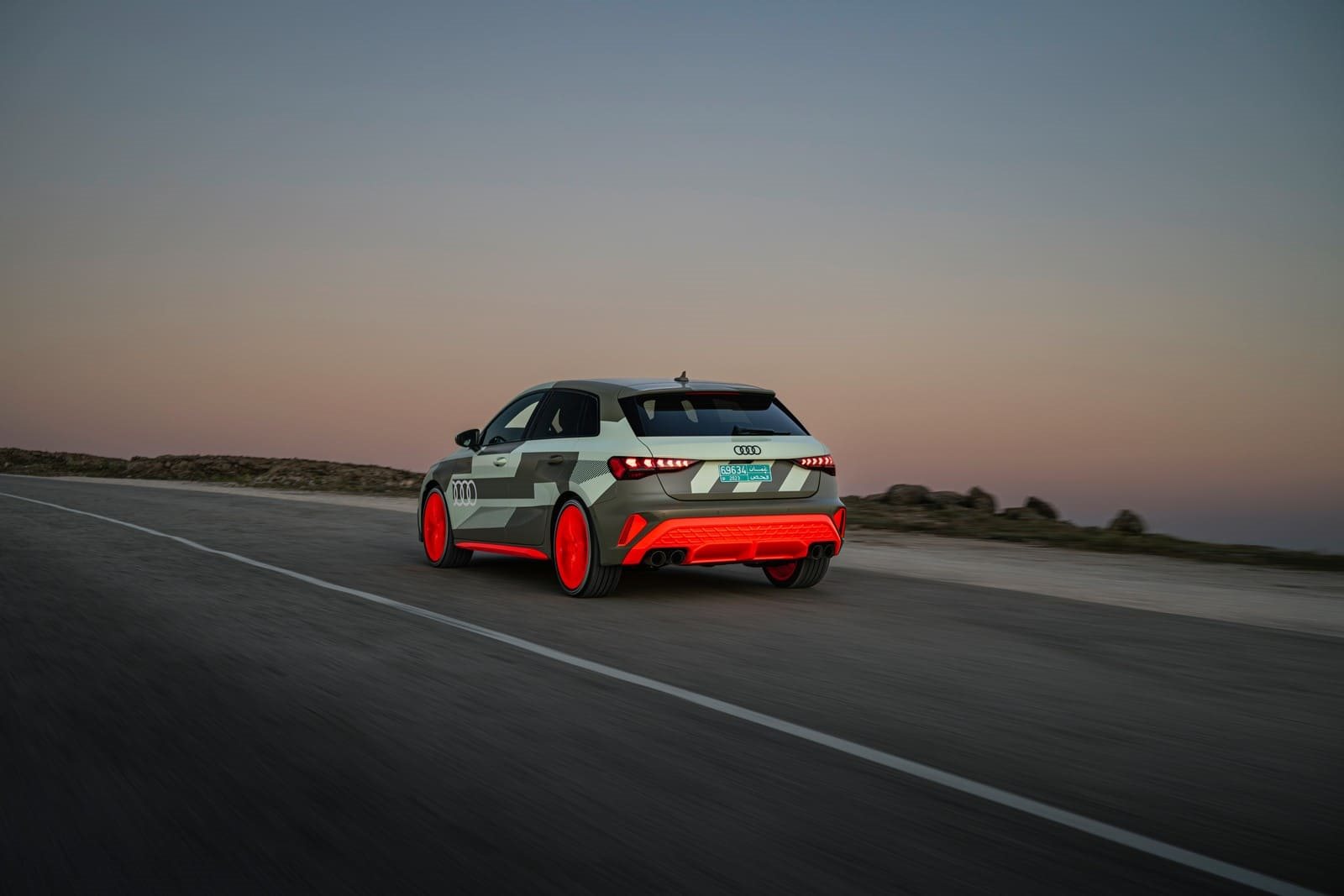 UMA NOVA DIMENSÃO: O AUDI S3 PROTOTYPE OFERECE UM AVANÇO DA ATUALIZAÇÃO DO MODELO, foto 4