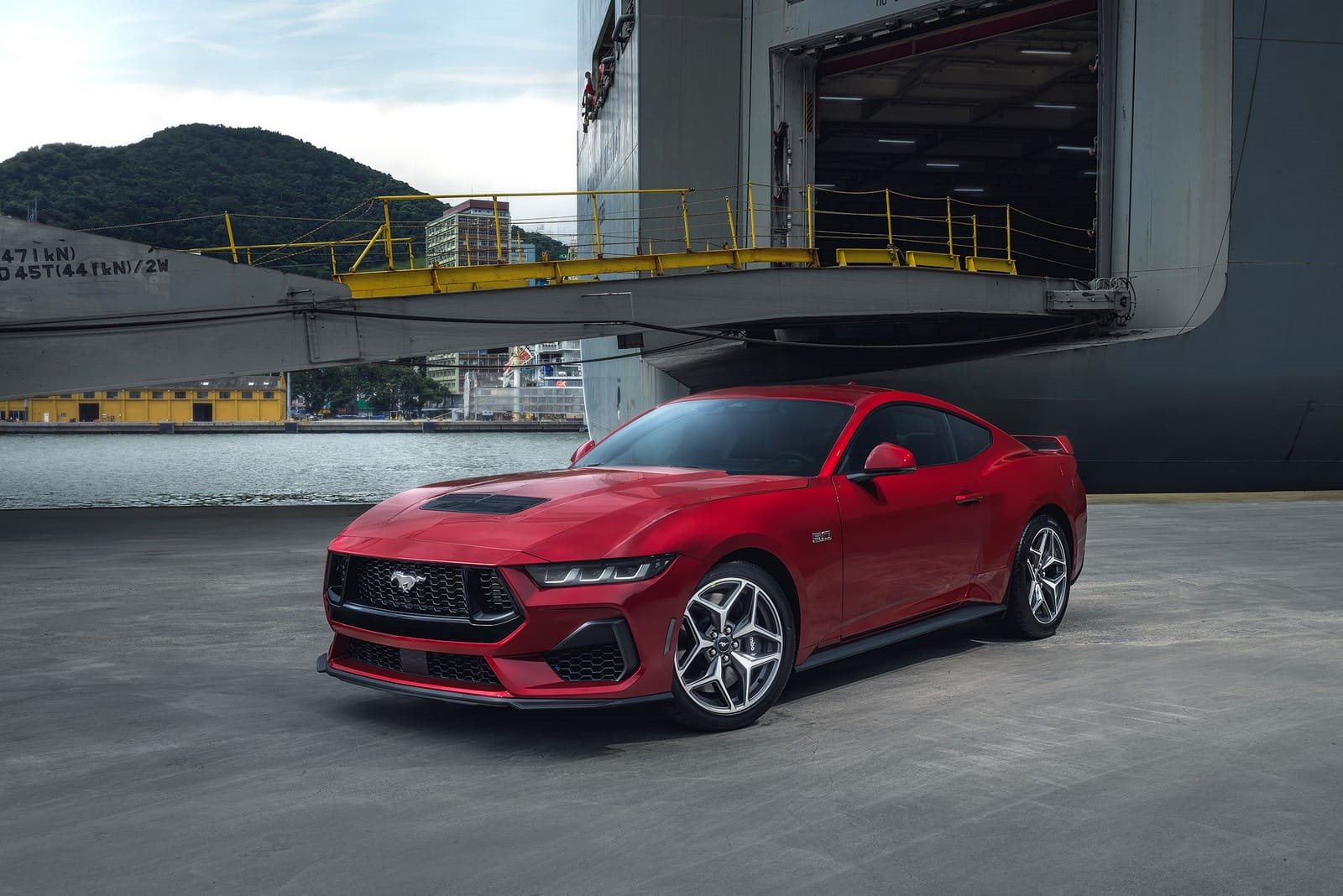 PRIMEIRAS UNIDADES DO NOVO FORD MUSTANG GT 2024 DESEMBARCAM NO BRASIL, foto 1