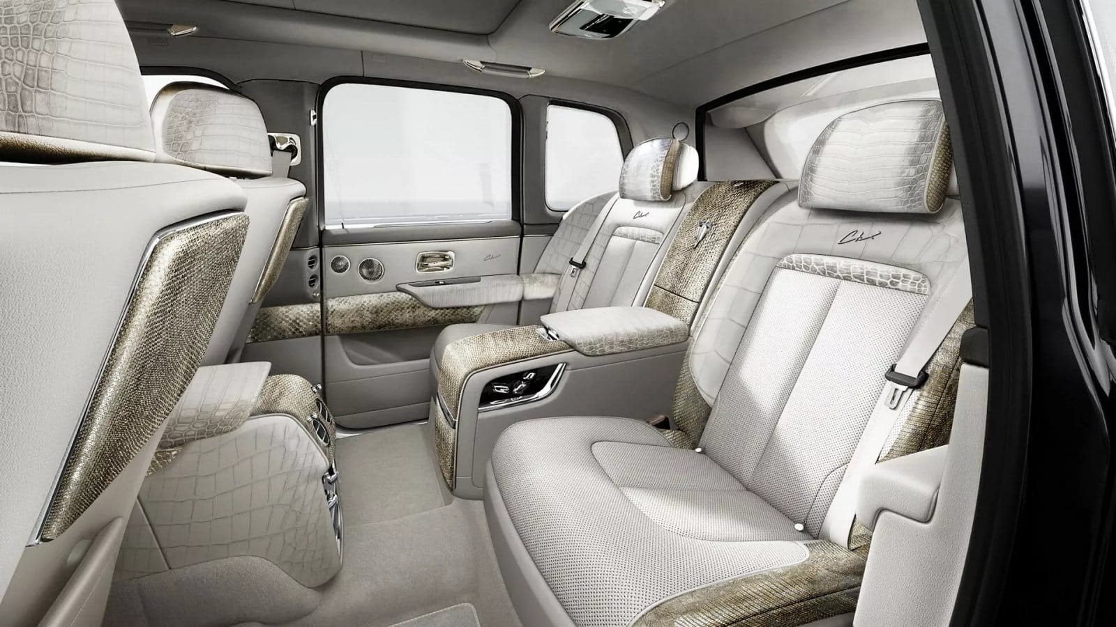 CARLEX DESIGN LANÇA A EDIÇÃO ‘HIMALAYA’ PARA 7 SUVS: MUITO LUXO E EXTRAVAGÂNCIA, foto 32